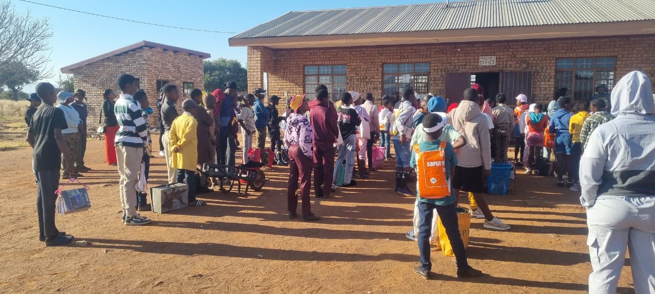 Students gathering for excursion